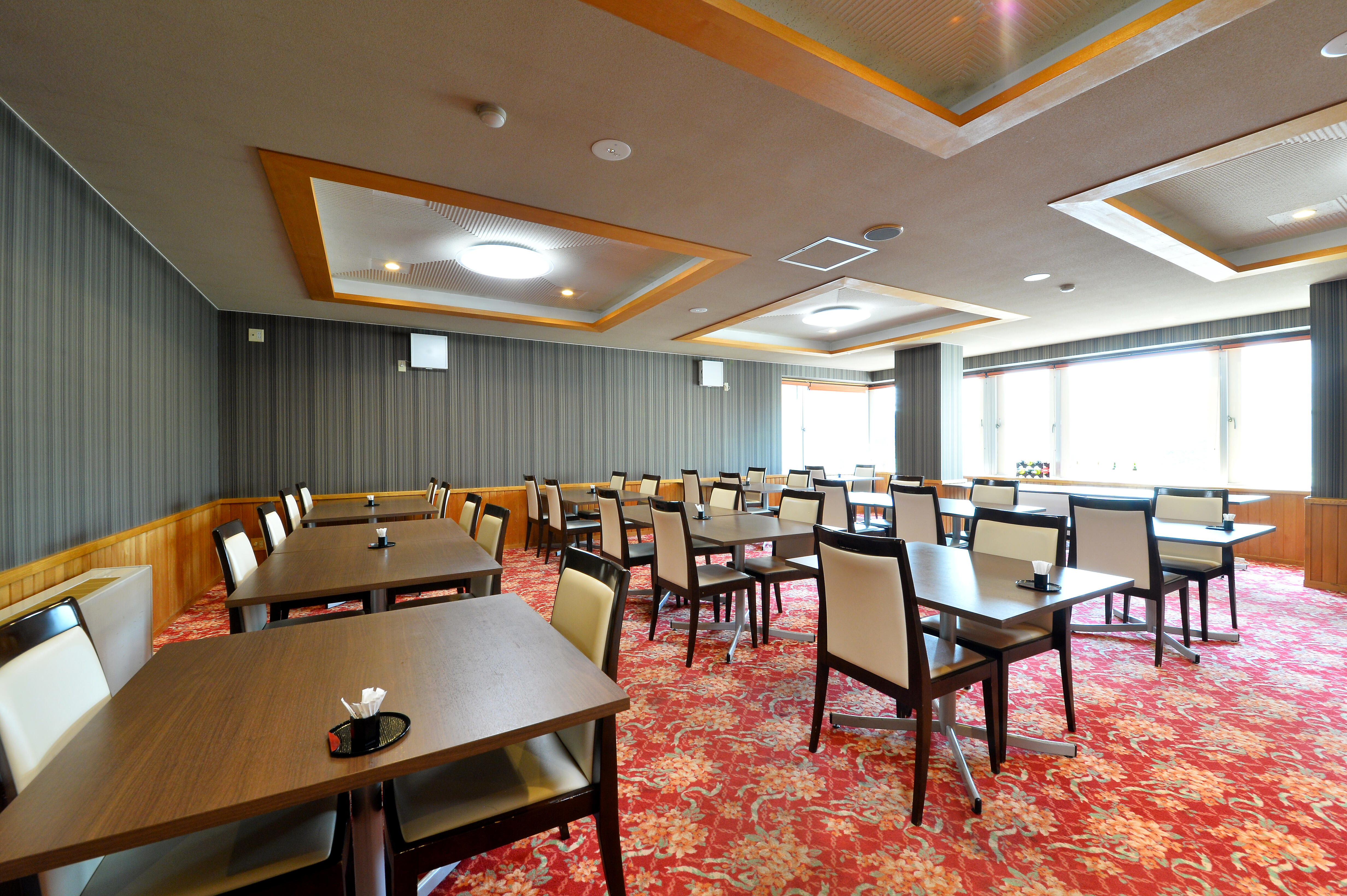 レストラン【五稜】内観